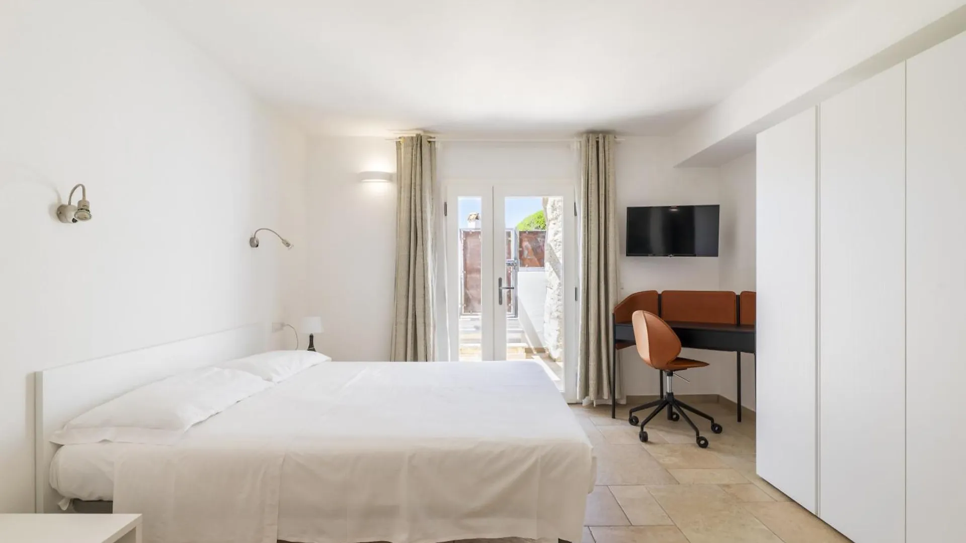 Villa Casa Vacanze Zeffiro Vista Mare Con Giardino Àrbatax