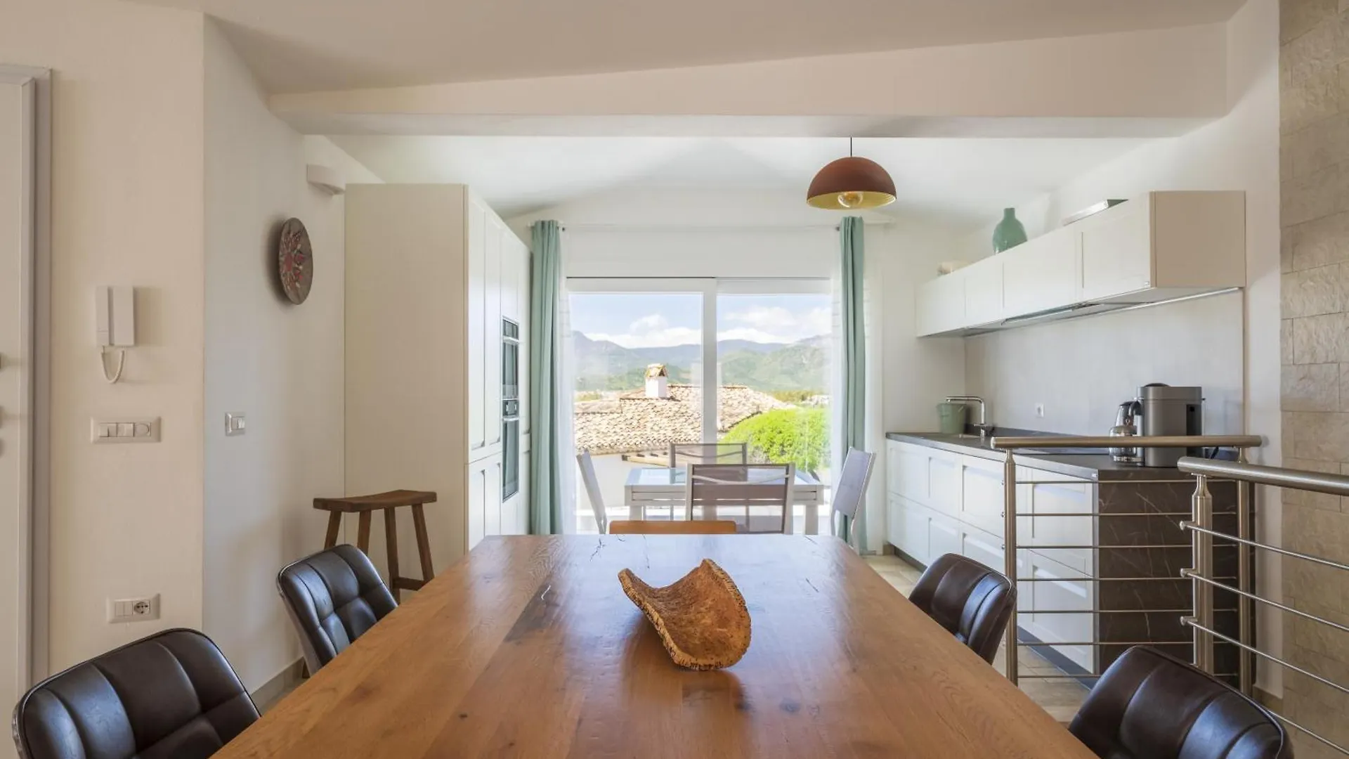 Casa Vacanze Zeffiro Vista Mare Con Giardino Àrbatax 0*,