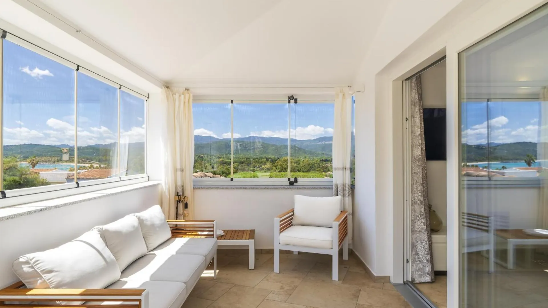 Villa Casa Vacanze Zeffiro Vista Mare Con Giardino Àrbatax
